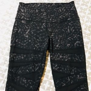 Lululemon Workout leggings SZ M